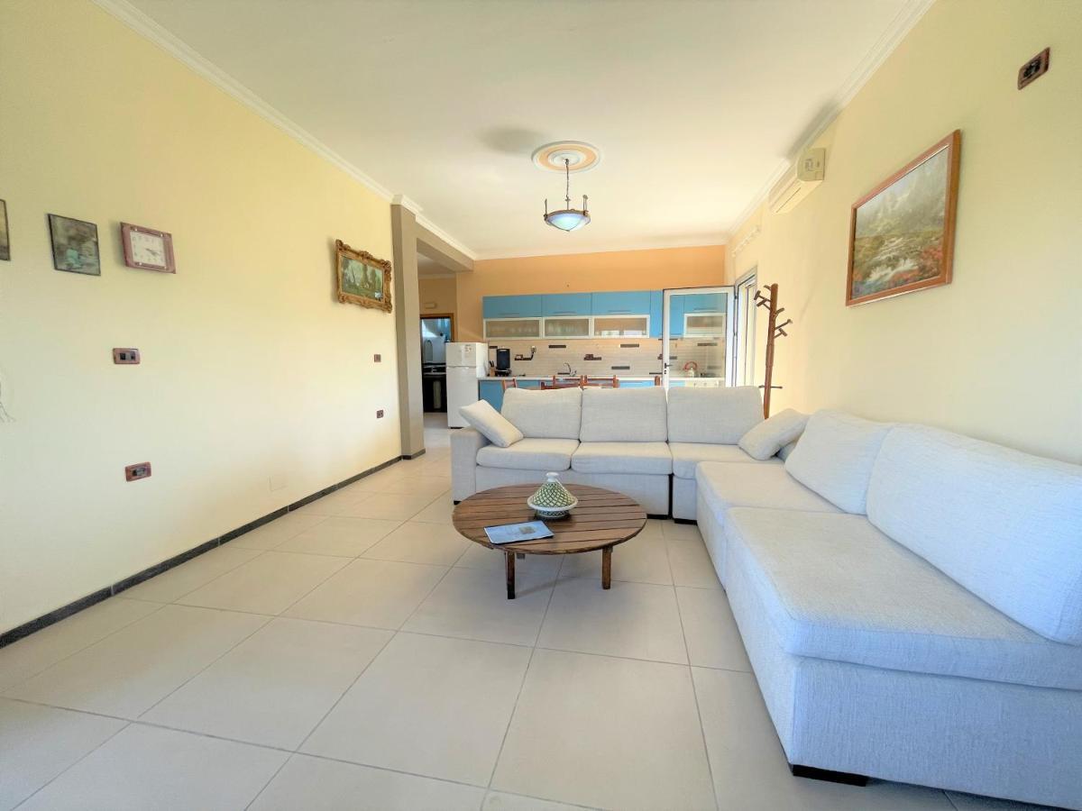 Vila Licenji Vlore Bagian luar foto