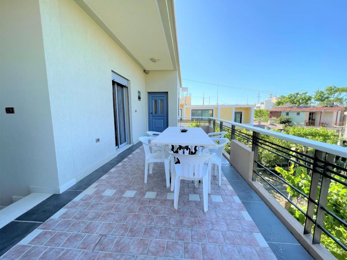 Vila Licenji Vlore Bagian luar foto
